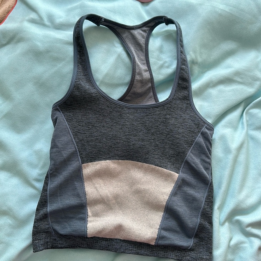 Free people movement workout top Xs/s NWOT